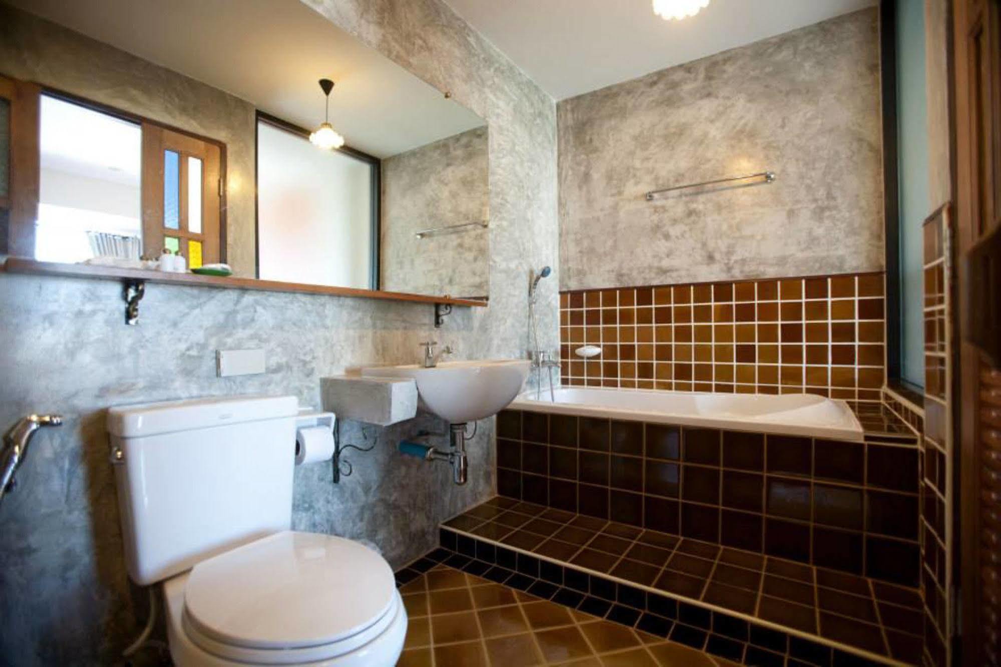 Oyo 233 Sunshine House Hotel Чиангмай Екстериор снимка