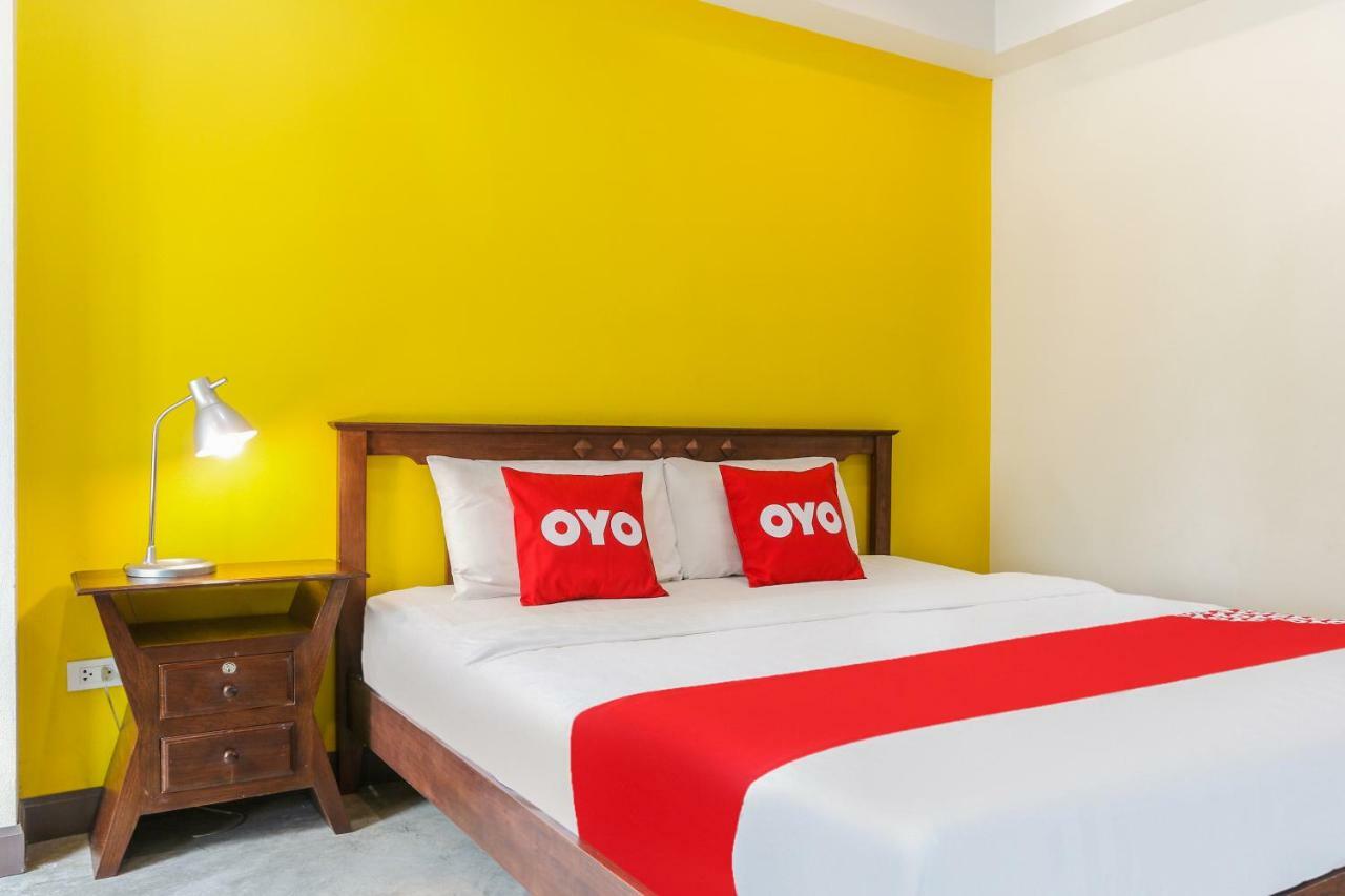 Oyo 233 Sunshine House Hotel Чиангмай Екстериор снимка
