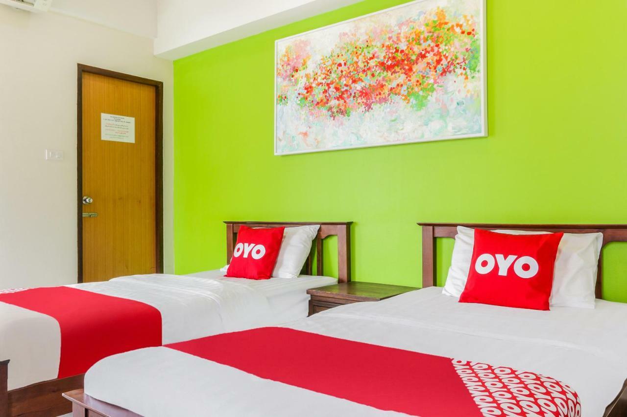 Oyo 233 Sunshine House Hotel Чиангмай Екстериор снимка