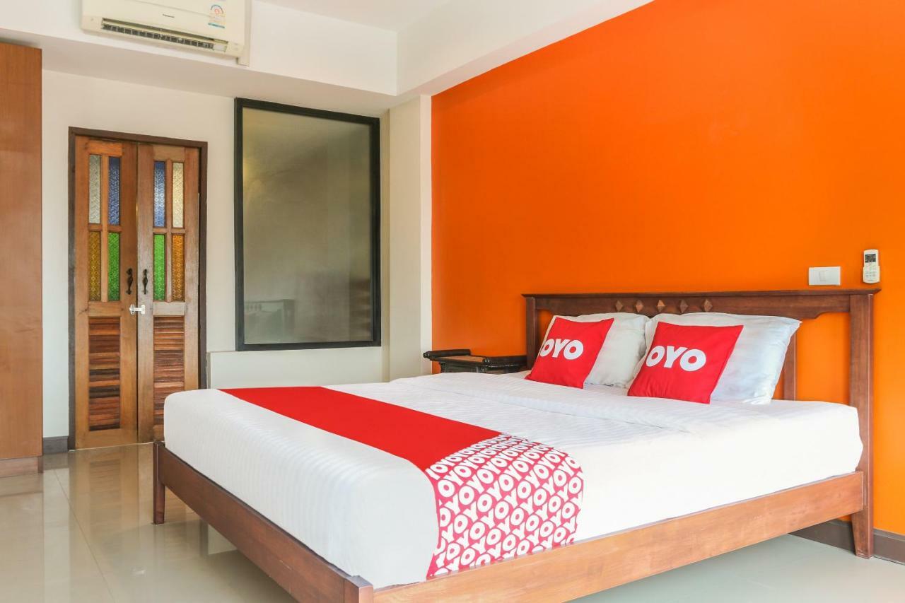 Oyo 233 Sunshine House Hotel Чиангмай Екстериор снимка