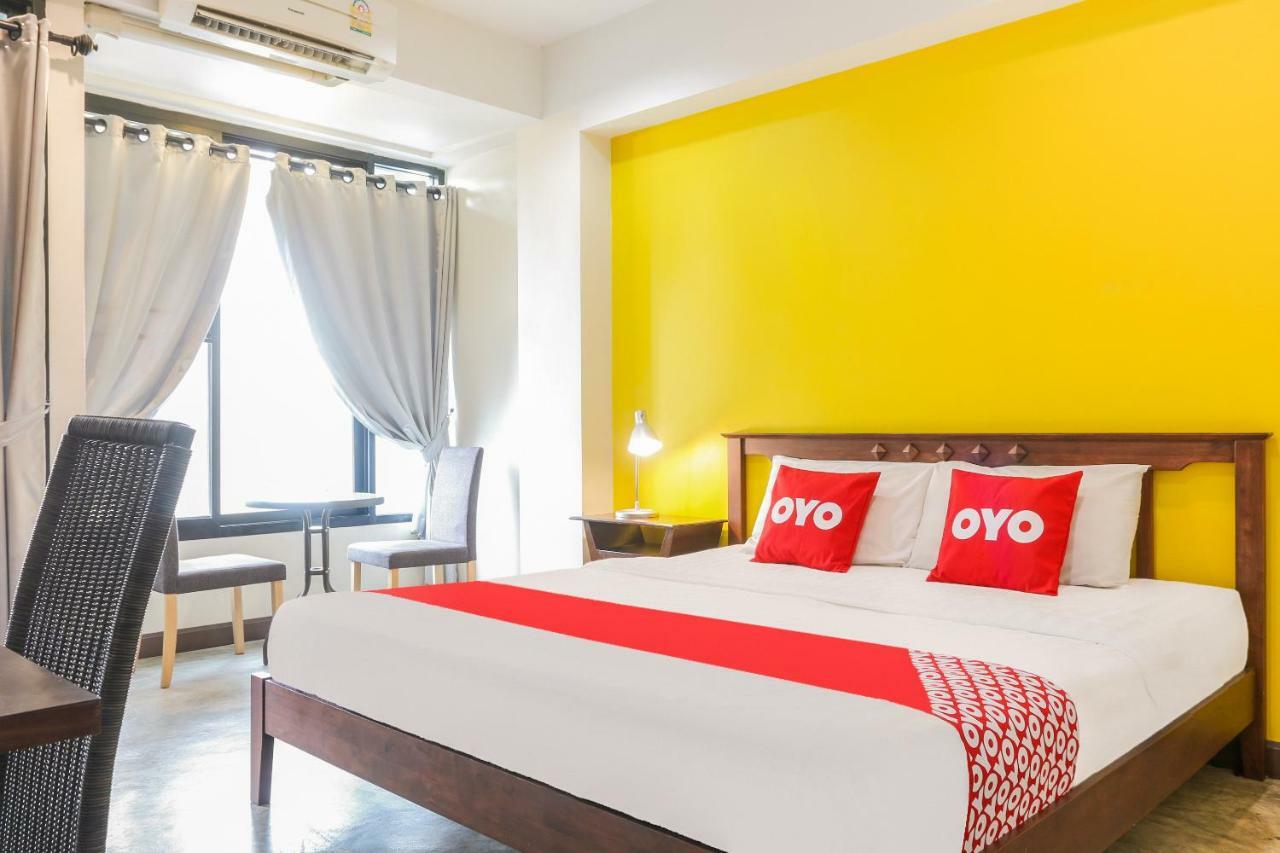 Oyo 233 Sunshine House Hotel Чиангмай Екстериор снимка