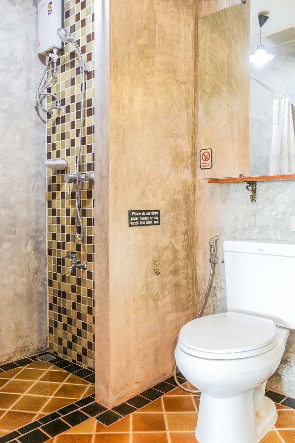 Oyo 233 Sunshine House Hotel Чиангмай Екстериор снимка