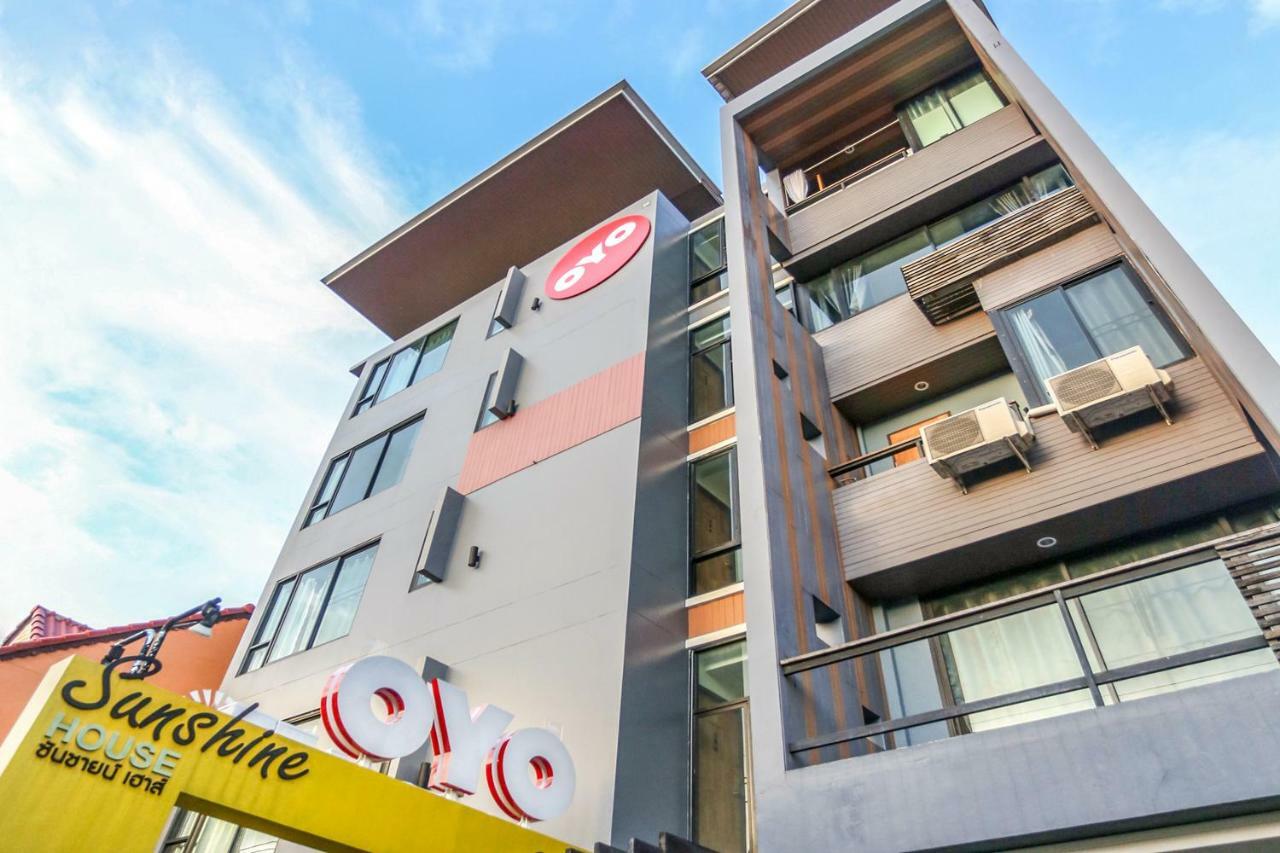 Oyo 233 Sunshine House Hotel Чиангмай Екстериор снимка